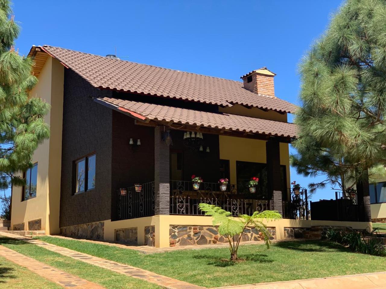 Cabana No.4 Puerta Del Bosque Mazamitla. Luaran gambar